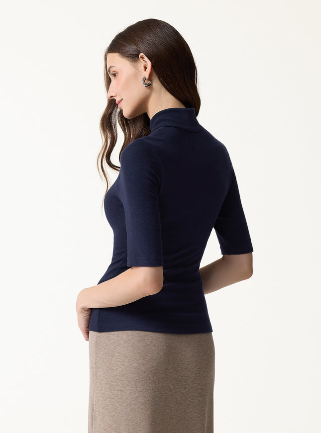 Teardrop Neck Elbow Sleeve Built-In Bra Top