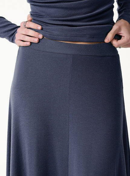 2Pcs Set Surplice Ruched Top & Blend Mid-Rise Umbrella Maxi Skirt